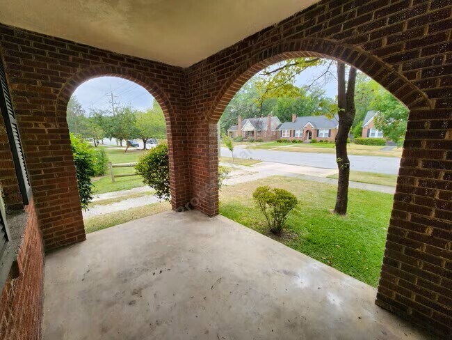 Foto del edificio - 312 S Woodrow St