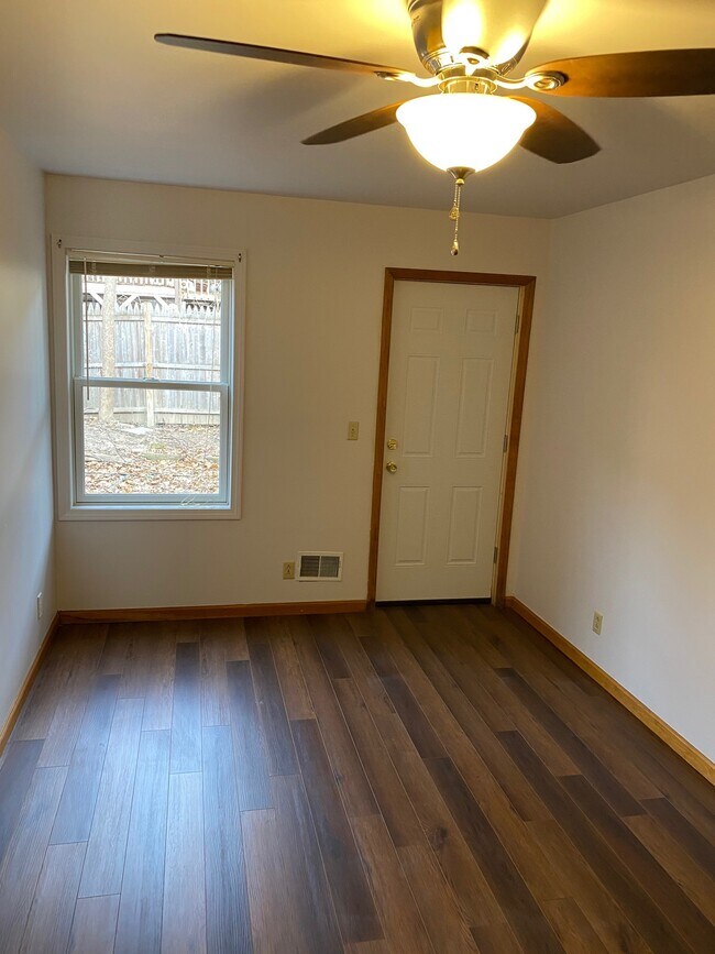 Building Photo - 149 Jefferson St