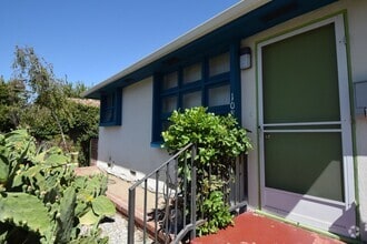 Building Photo - 10843 Peach Grove St