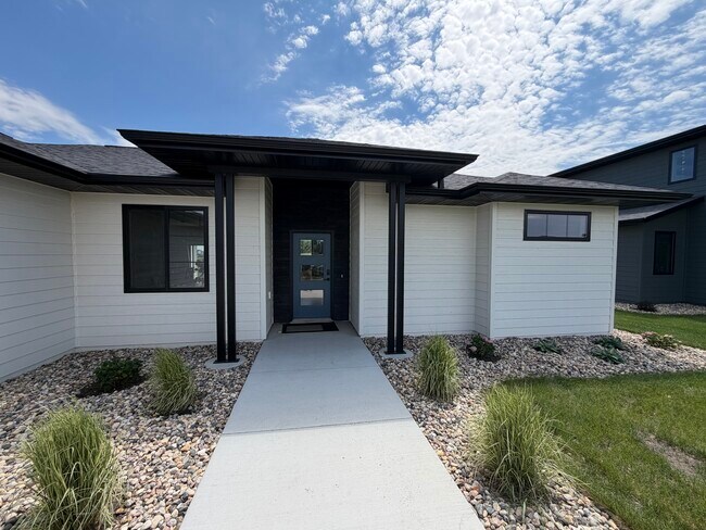 Foto del edificio - 328 E Blue Bell Dr