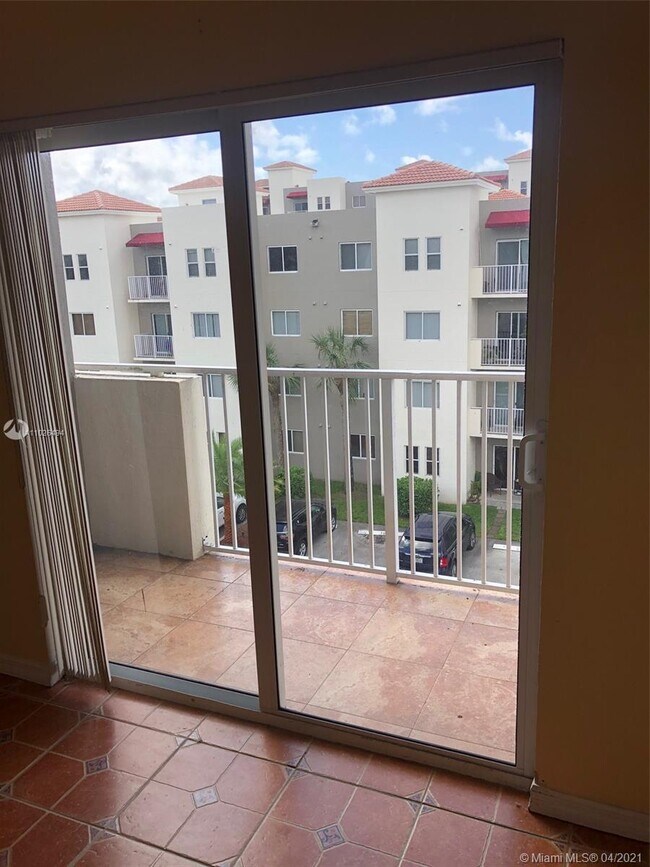 Foto del edificio - 11040 SW 196th St