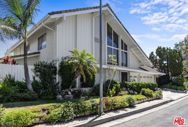 Building Photo - 2673 Cordelia Rd