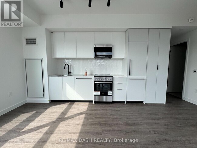 Building Photo - 1635 Military Trail