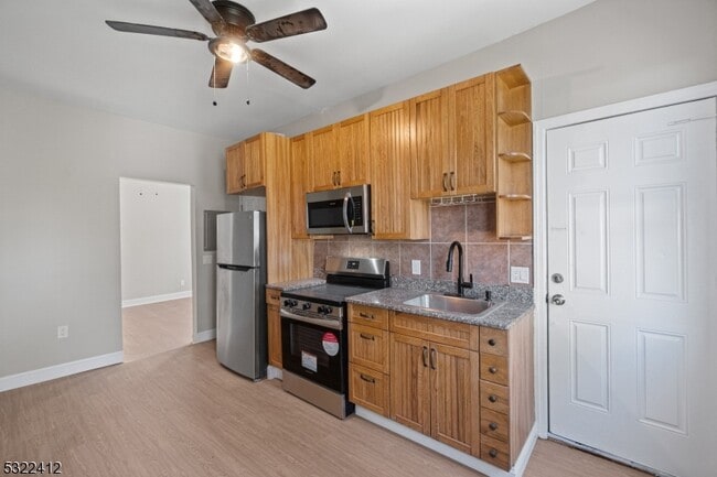 Building Photo - 201-203 Watchung Ave