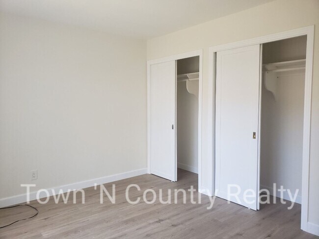 Building Photo - 1143 Pajaro St.