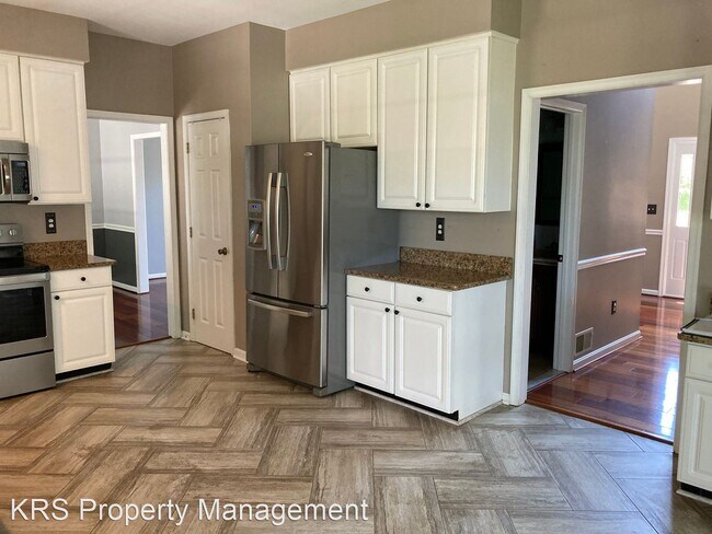 Foto del edificio - 4 br, 4 bath House - 20 N. Forest Drive