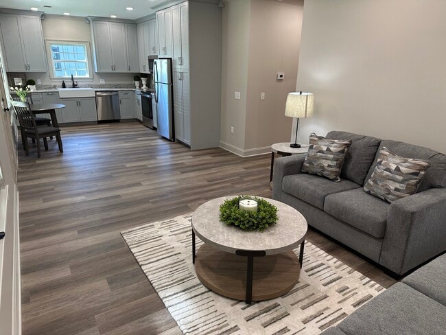 OPEN FLOOR PLAN - 240 Sunset Cir