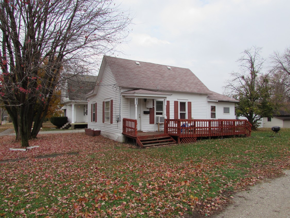 Building Photo - The Massena