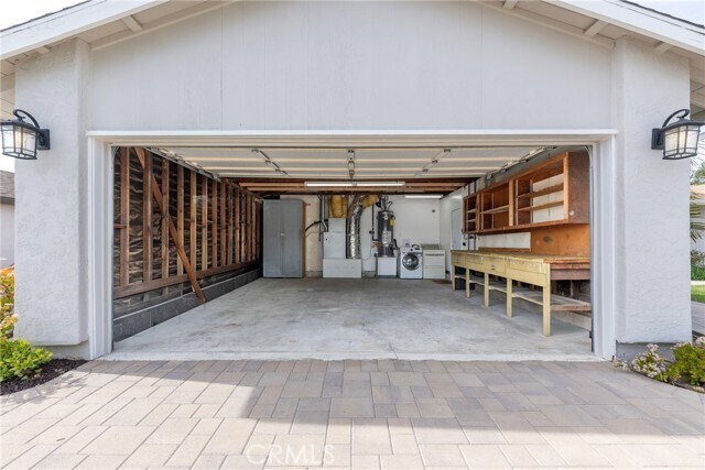 Building Photo - 4305 Vía De Los Robles