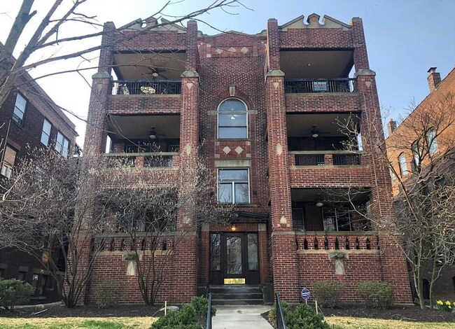 Building Photo - 2476 Derbyshire Rd