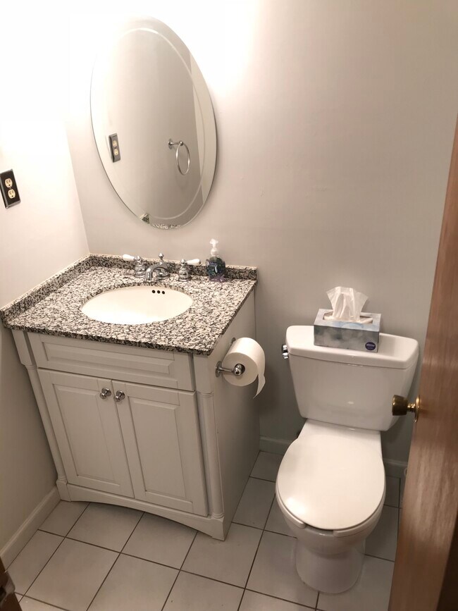 Foto del edificio - 17 Spur Ln