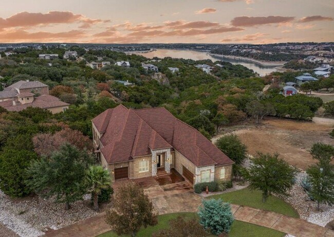Building Photo - 2401 Crosswind Drive