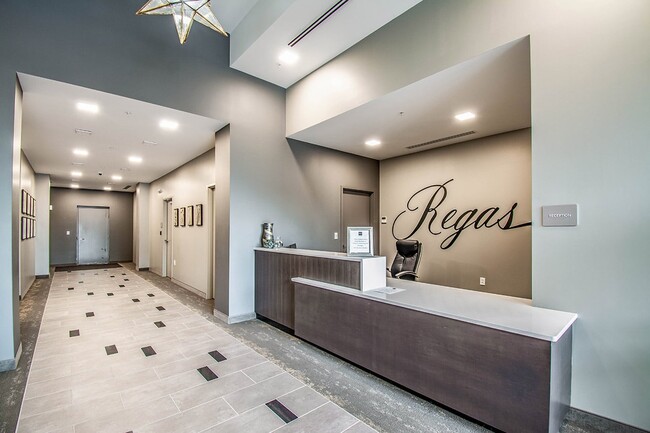 Photo - 333 W Depot Ave Townhome