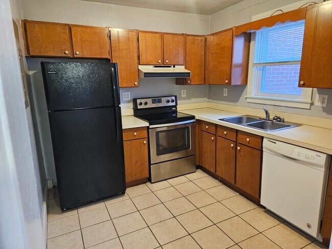 Kitchen - 113 E Baltimore St