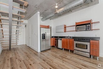 Building Photo - 690 SW 1st Ct