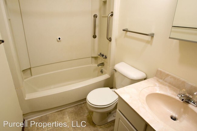 Foto del edificio - 2 br, 1 bath Apartment - 7 Kimball St