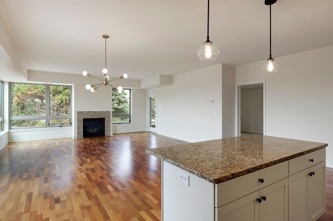 Open Floor Plan - Edina Gateway