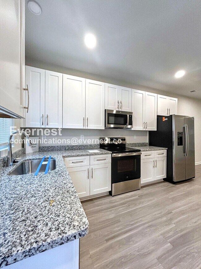 Foto del edificio - 314 N Correll St