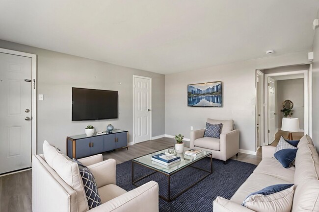 Interior Photo - Blackwood Gardens