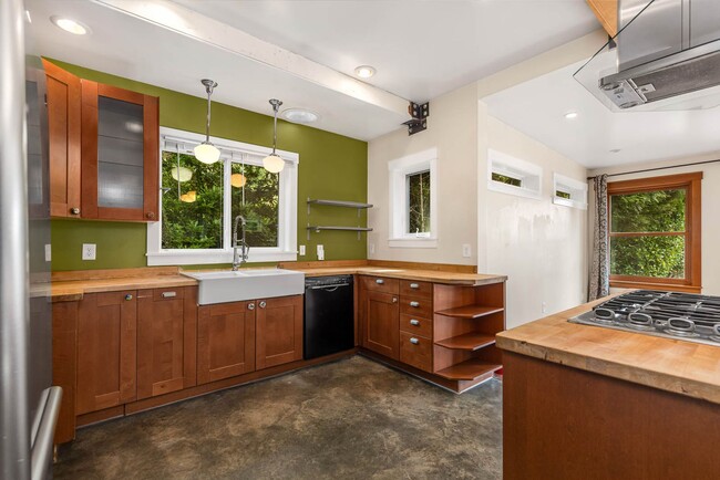 Foto del edificio - 4061 NE 110th St