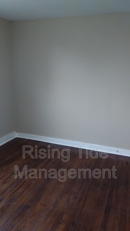 Foto del edificio - 3905 39th Ct N