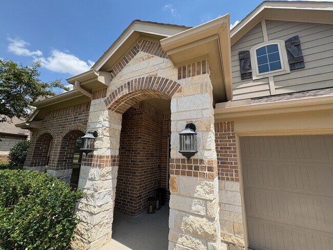 Building Photo - 22206 Buttercup Fields Trail