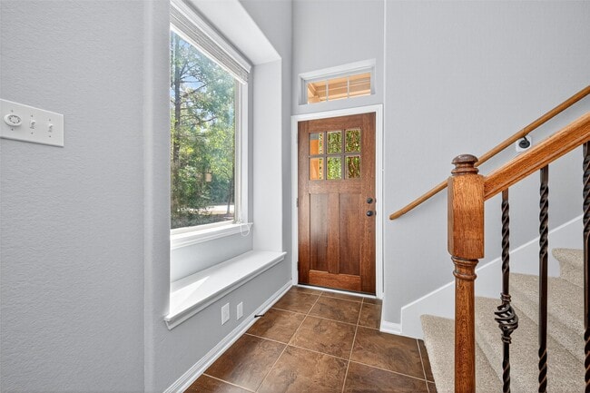 Foto del edificio - 137 Cheswood Manor Drive