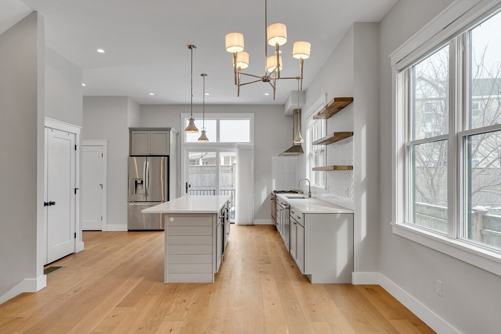 Foto principal - 27 Woodbine St