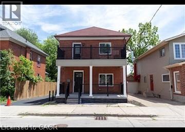 Photo principale - 21 Eby St S