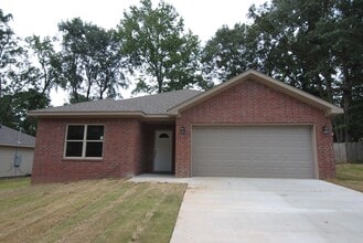 Building Photo - 103 Cherrywood Dr