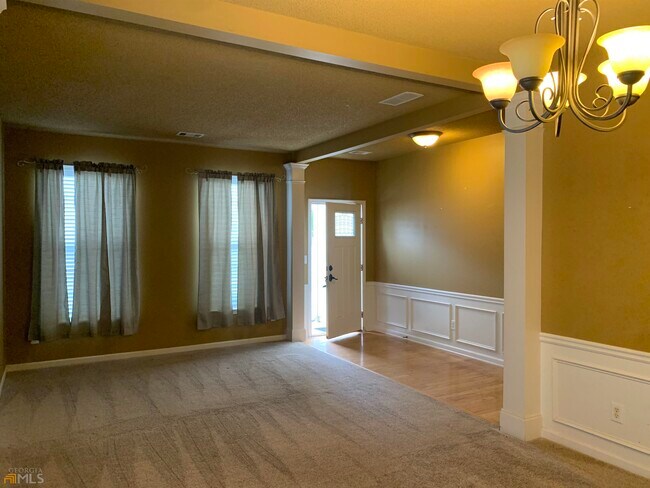 Building Photo - 13623 Weycroft Cir