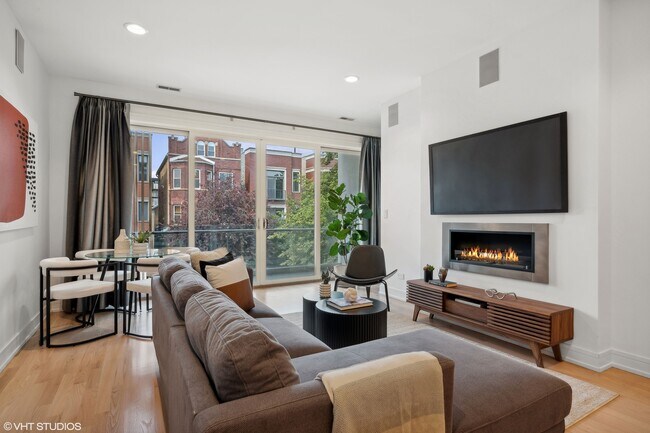 Foto del edificio - 1021 N Hermitage Ave