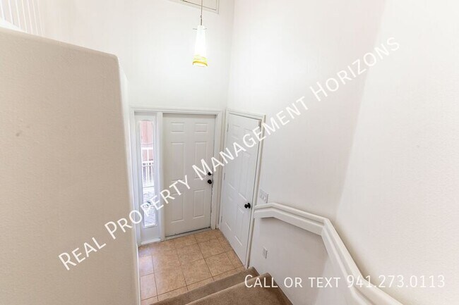 Foto del edificio - 6989 Prosperity Cir