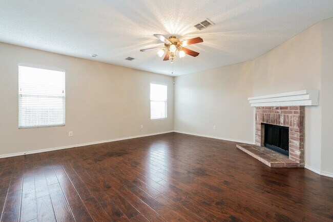 Foto del edificio - 8712 Cove Meadow Ln