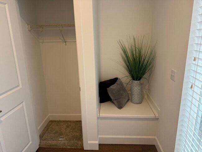 Foto del edificio - 2214 115th Dr SE