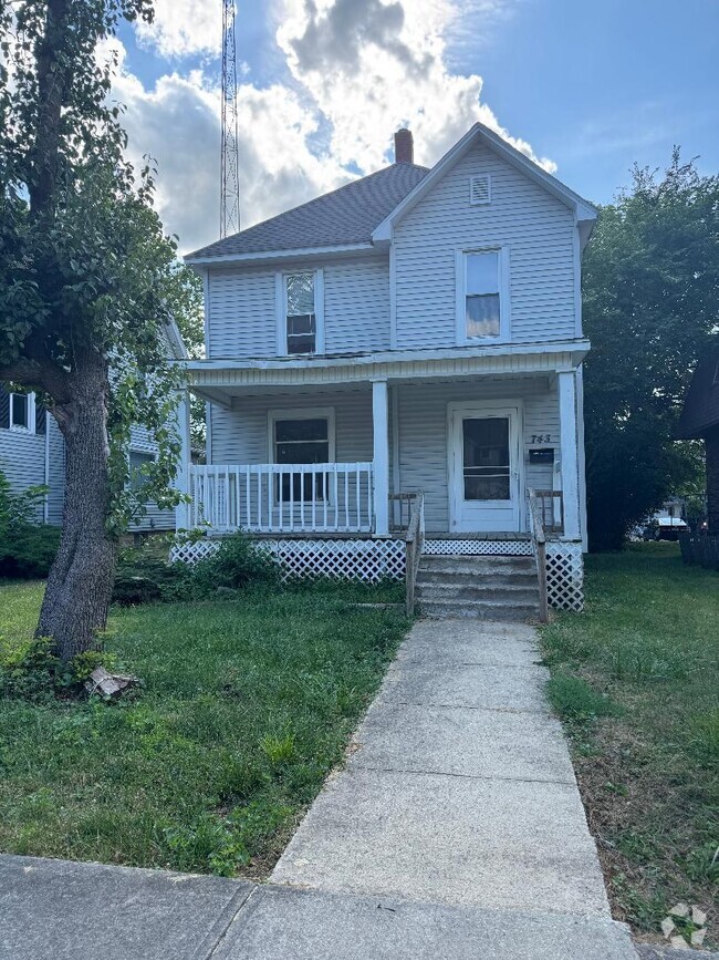 Building Photo - 743 S Wildwood Ave