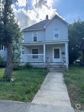 Building Photo - 743 S Wildwood Ave