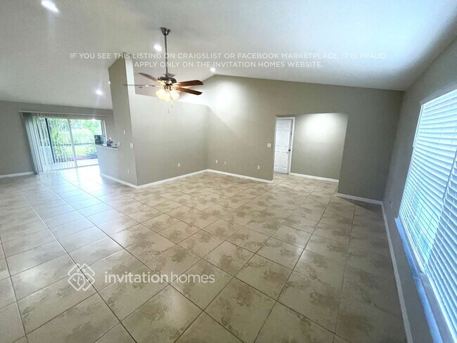 Building Photo - 1319 Rio De Janeiro Ave
