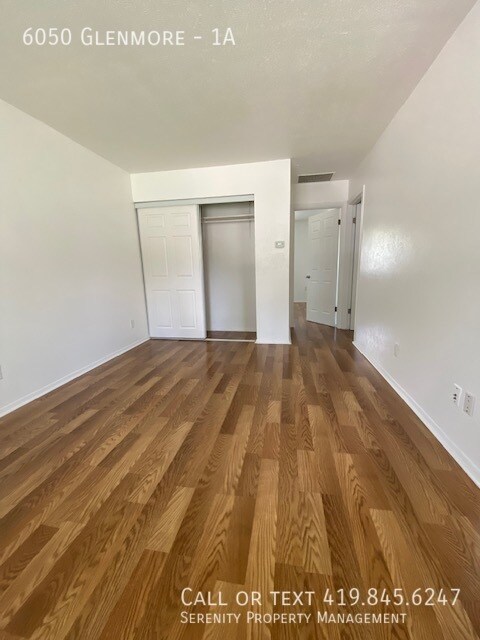 Building Photo - Cute and Cozy 1 Bedroom Apartment In Sylva...