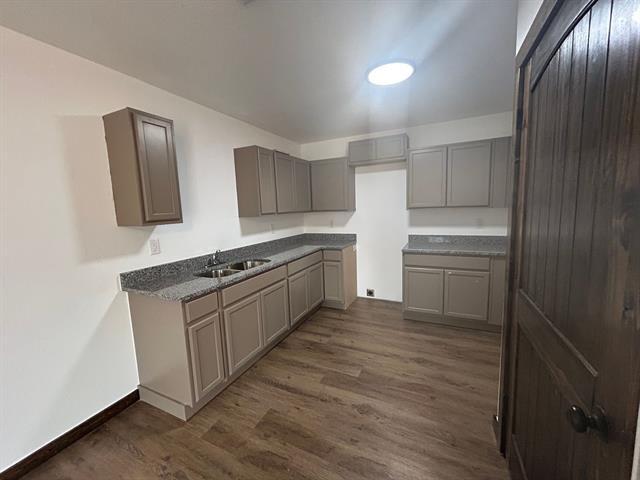 Building Photo - 510 S 10th St