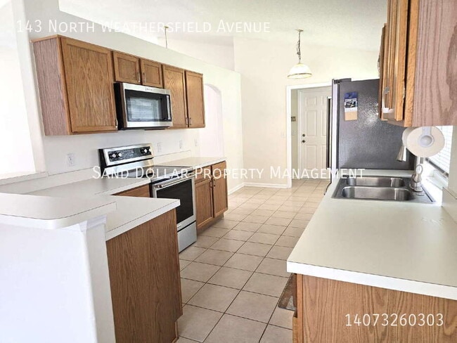 Photo - 143 N Weathersfield Ave House