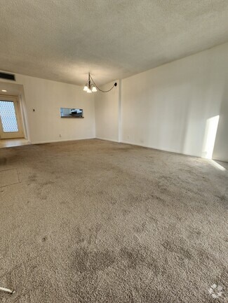 Building Photo - 3341 NW 47th Ter