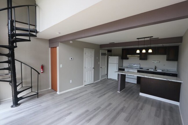 Foto del edificio - 765 Lonedell Rd