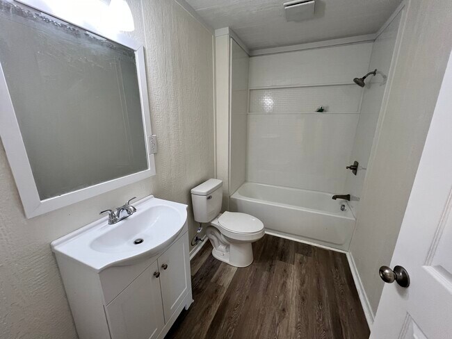 Foto del edificio - 1221 Georgia St