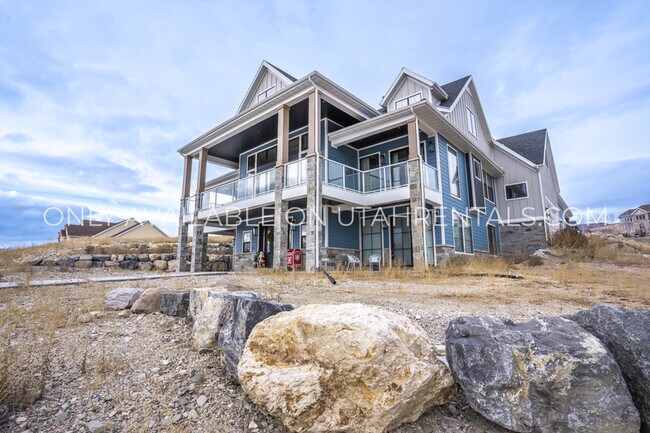 Building Photo - 3235 Lindsay Spring Road