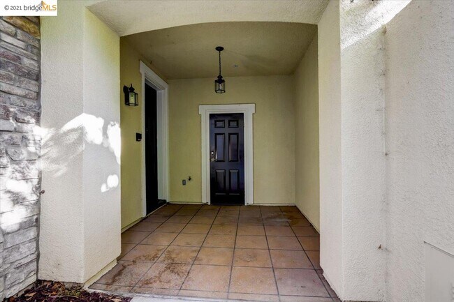 Building Photo - 4416 Fitzwilliam St