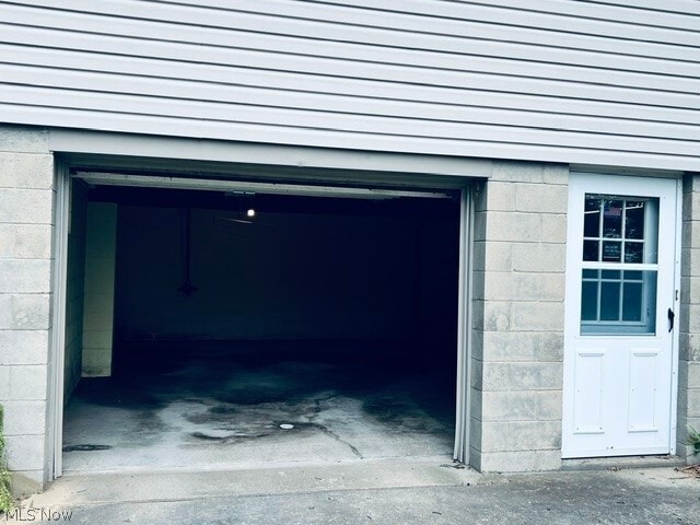 Building Photo - 66121 Richwood Dr