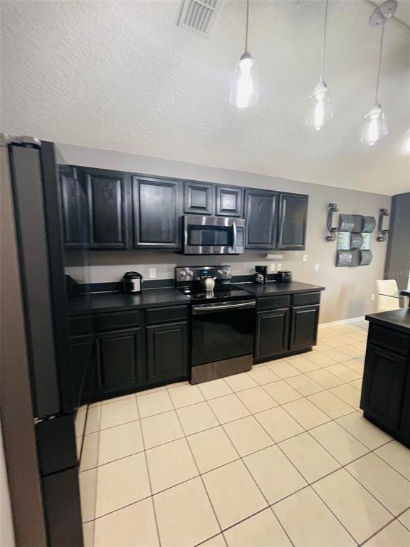Building Photo - 1204 Winding Willow Ct