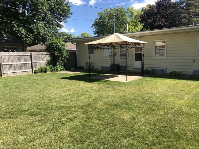 Building Photo - 2 br, 1 bath House - 2718 14th Ave N