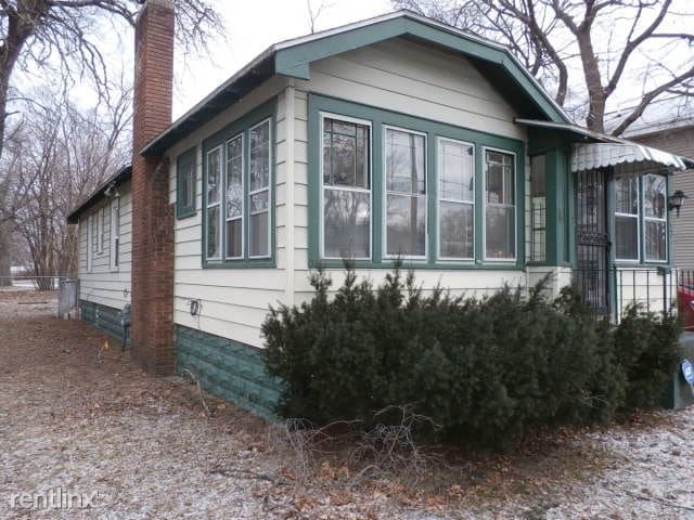 Foto del edificio - 672 Jackson Ave